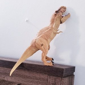Jurassic World Chomping Tyrex